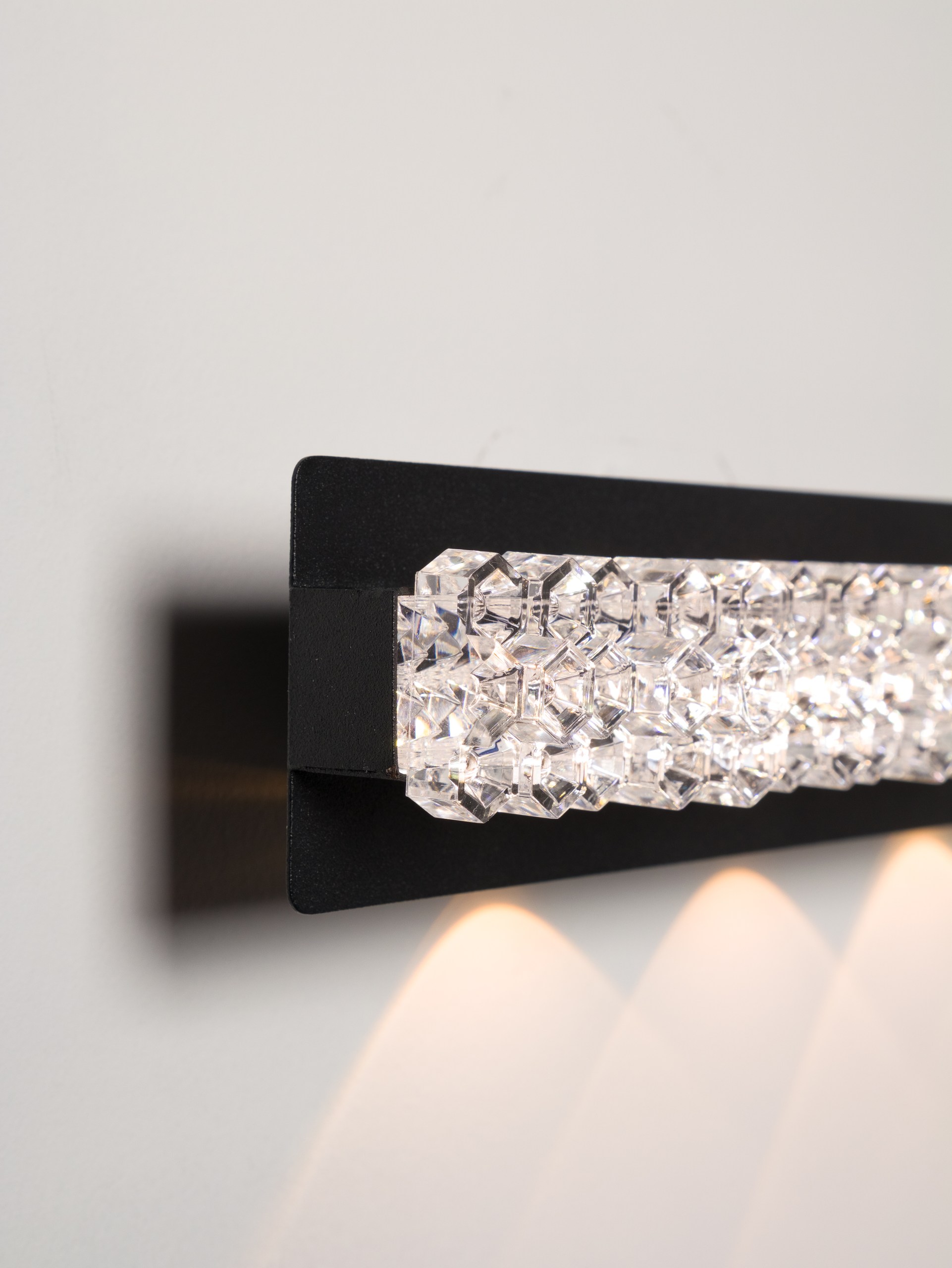 Светильник светодиодный бра PP-01-4 BK