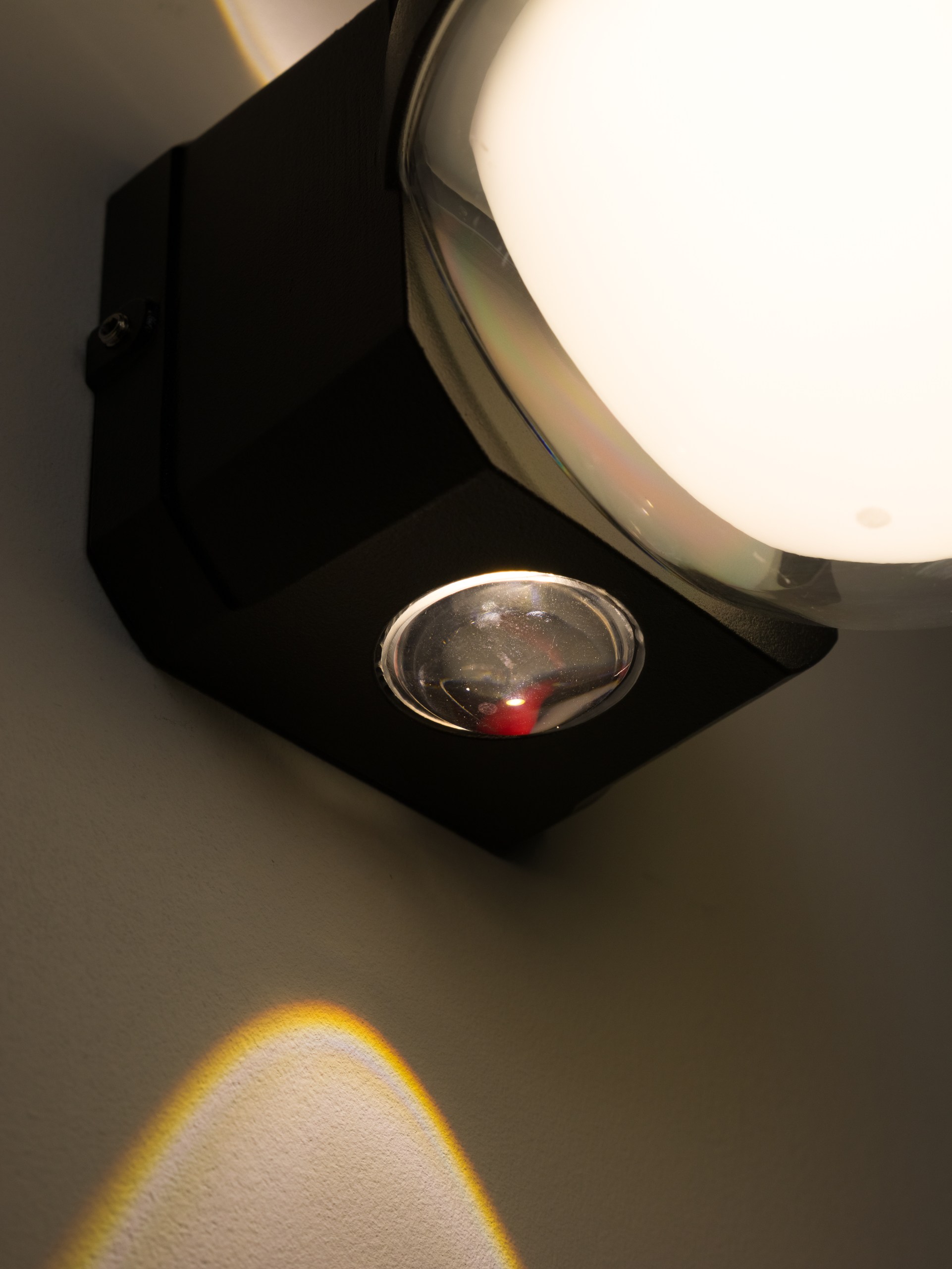 Светильник светодиодный бра PP-107 BK