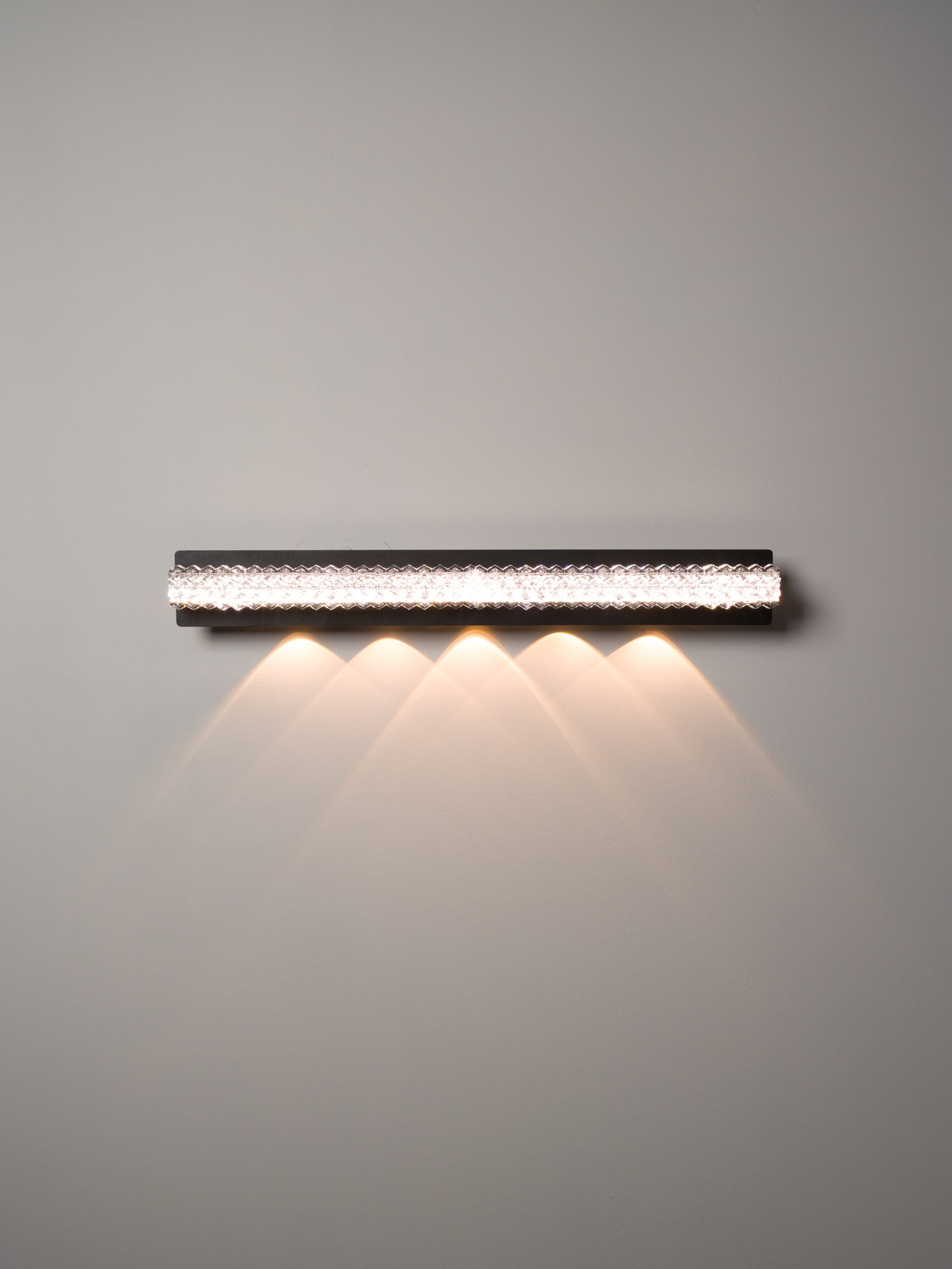 Светильник светодиодный бра PP-01-4 BK